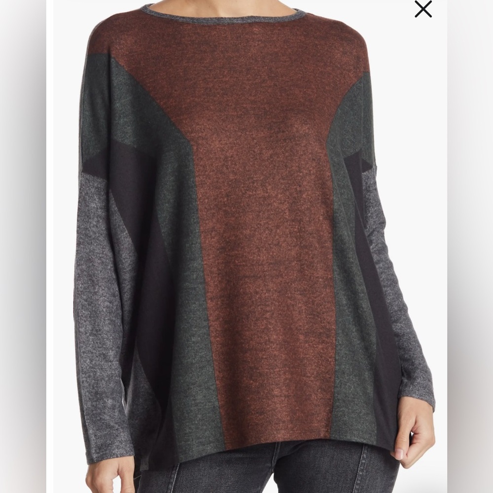 Go Couture Color-block Long Sleeve Tunic Sweater - Size L